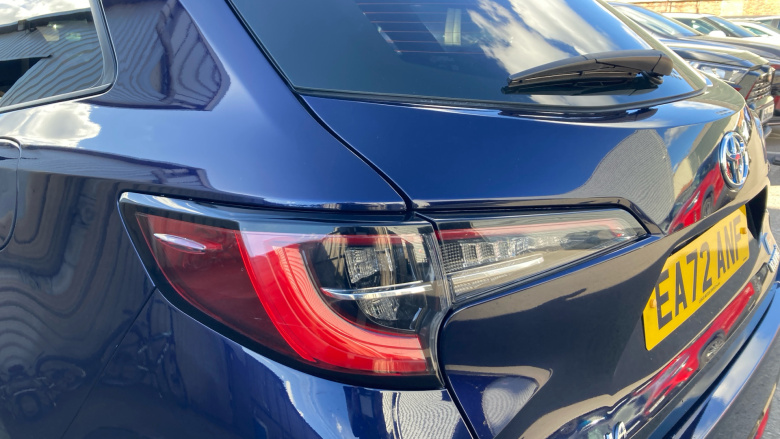 Toyota Corolla 1.8 VVT-i Hybrid Icon 5dr CVT Hybrid Estate